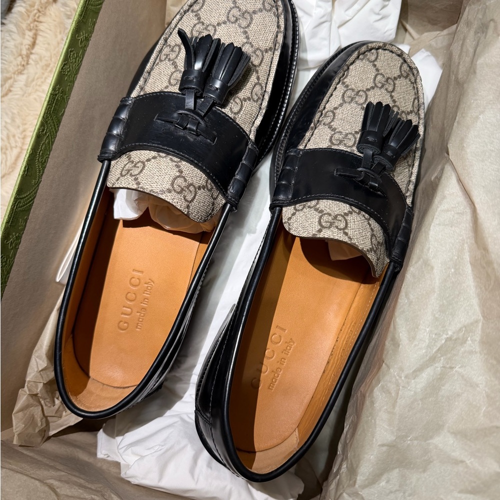 Gucci Black and Cream Men's Loafers